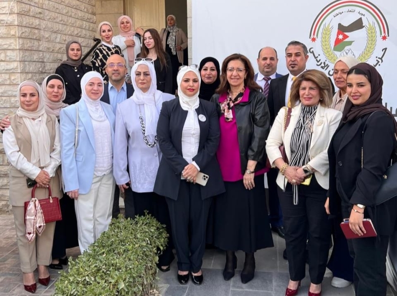 حزب المحافظين يعقد لقاء حواري عن دور المرأة