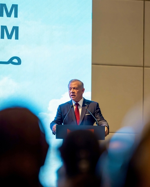 الملك يحضر الجلسة الافتتاحية لملتقى الأعمال الأردني - الفيتنامي في هانوي