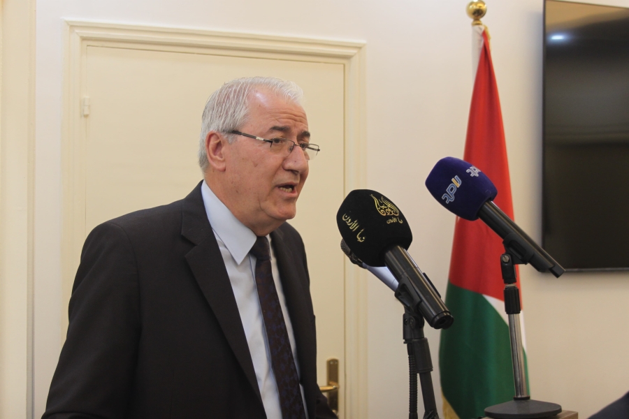 السياسي الدكتور حميد البطاينه