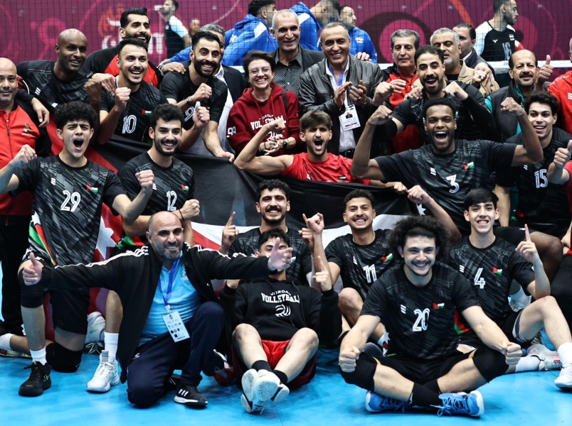 المنتخب الوطني للكرة الطائرة يحقق فوزا مثيرا على الكويت