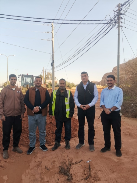 جولة لمحافظ العقبة على قرى الديسة ورم