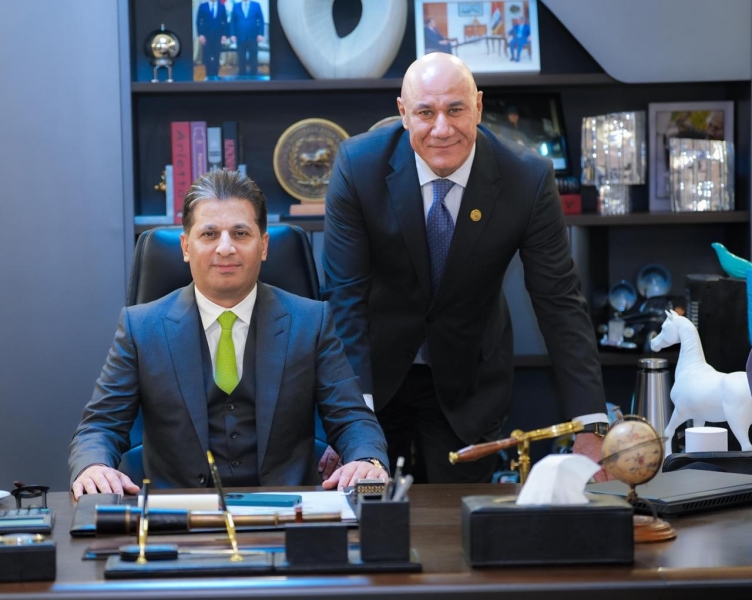 الفنان التشكيلي د.ثامر الناصري يتحدث عن الالم الكبير الذي يواجه الثقافة العراقية