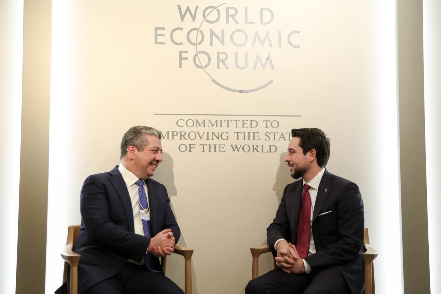 ولي العهد يعقد لقاء في دافوس مع رئيس حكومة إقليم كردستان