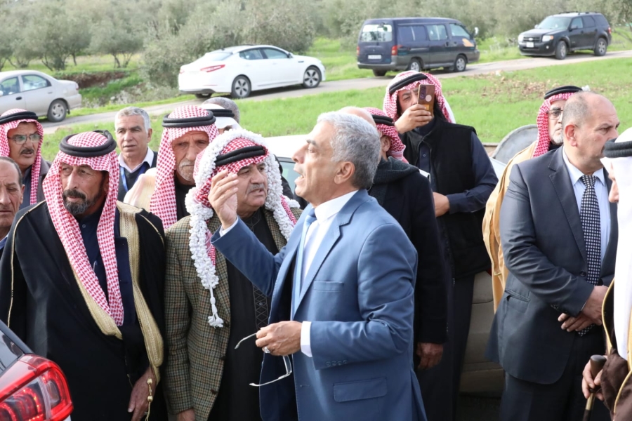 العجارمة يترأس جاهة عشائرية الى اربد (صور)