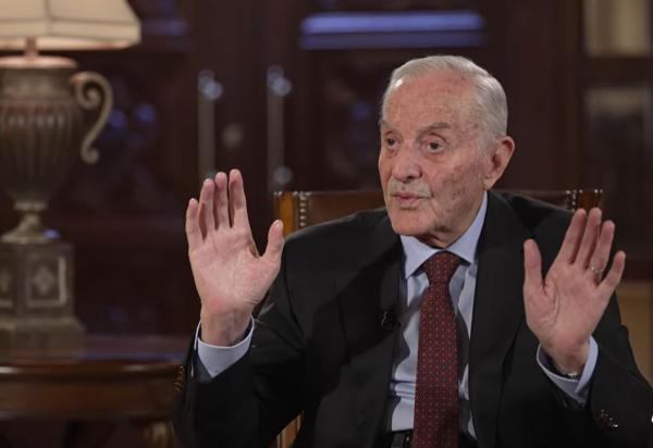 دولة المصري ينعى المرحوم دولة عبيدات