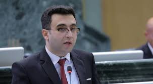 تاجيل البت في فصل النائب الجراح