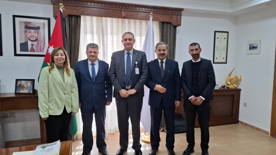 وزير البيئة يلتقي جمعية عَون الثقافية الوطنية