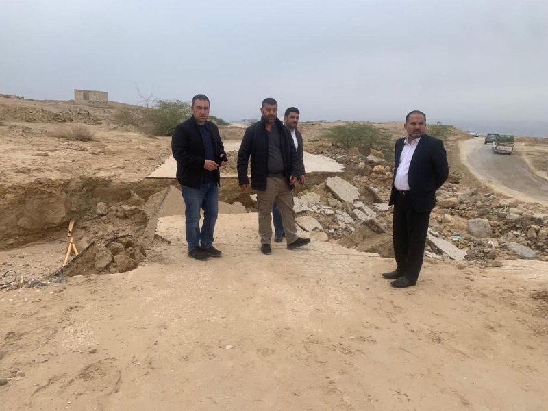 البدء بتنفيذ اعمال الصيانة لطريق دافوس 