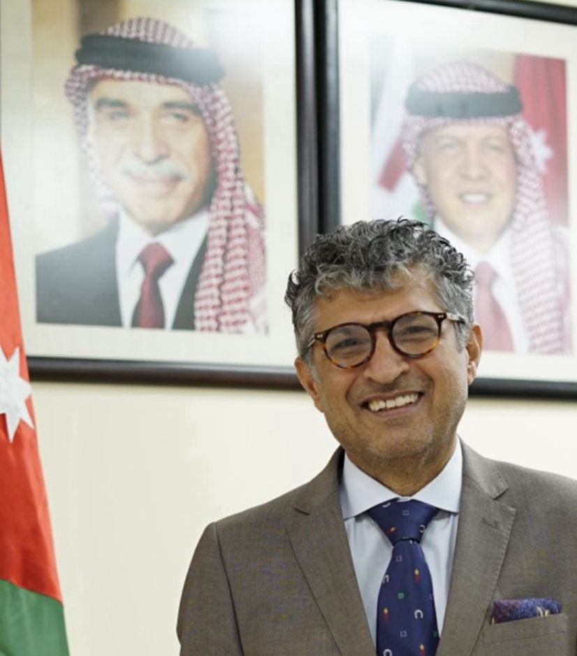 البشتاوي يهنىء السواعير