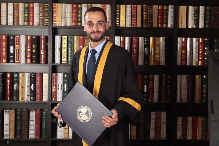 سليم مروان الركيبات ، مبارك شهادة الدكتوراة في ادارة الأعمال 