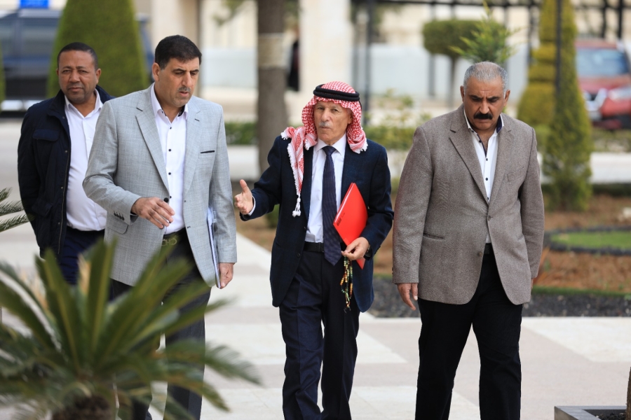 صور النواب قبل بدء مناقشة مسودة قانون الضمان الاجتماعي