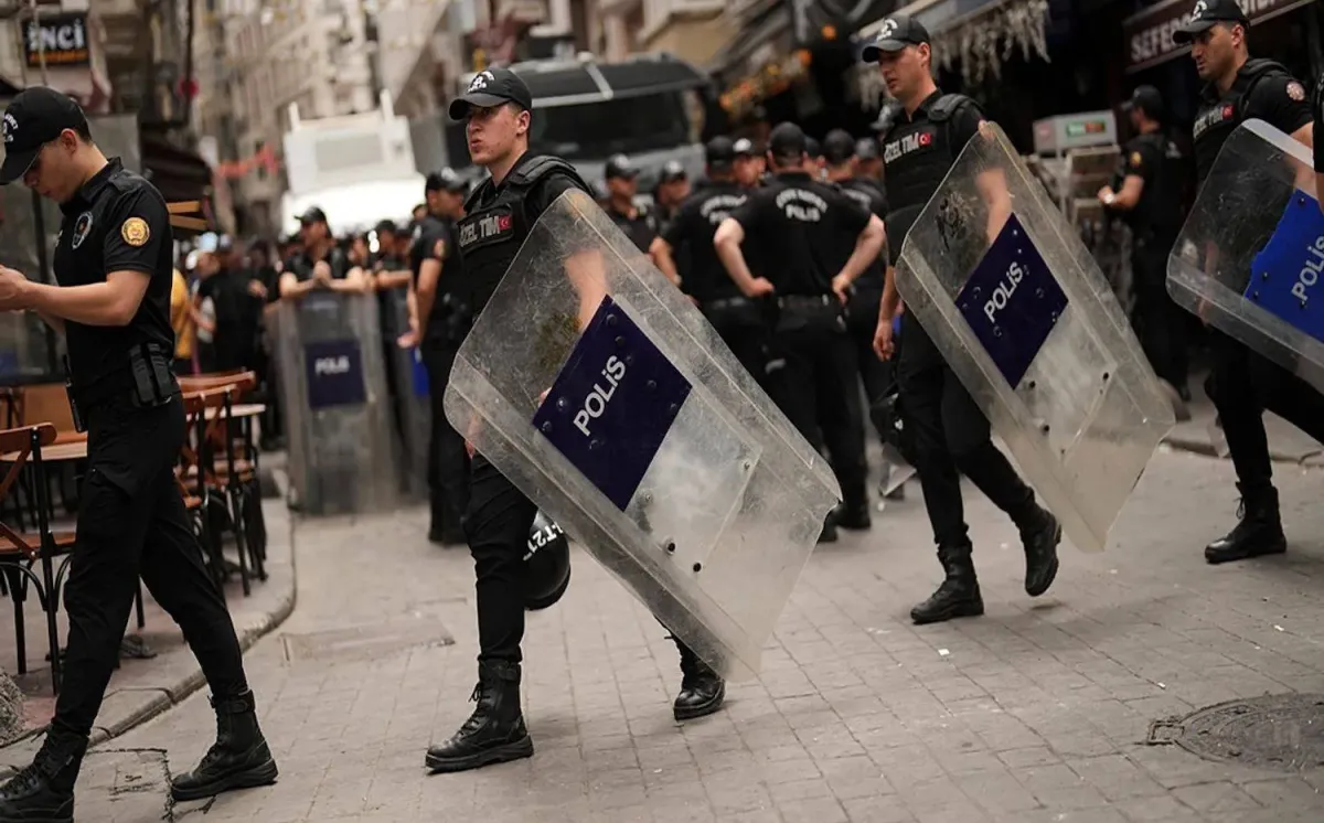 تركيا تعتقل 184 عنصرا من داعش في حملة امنية واسعة