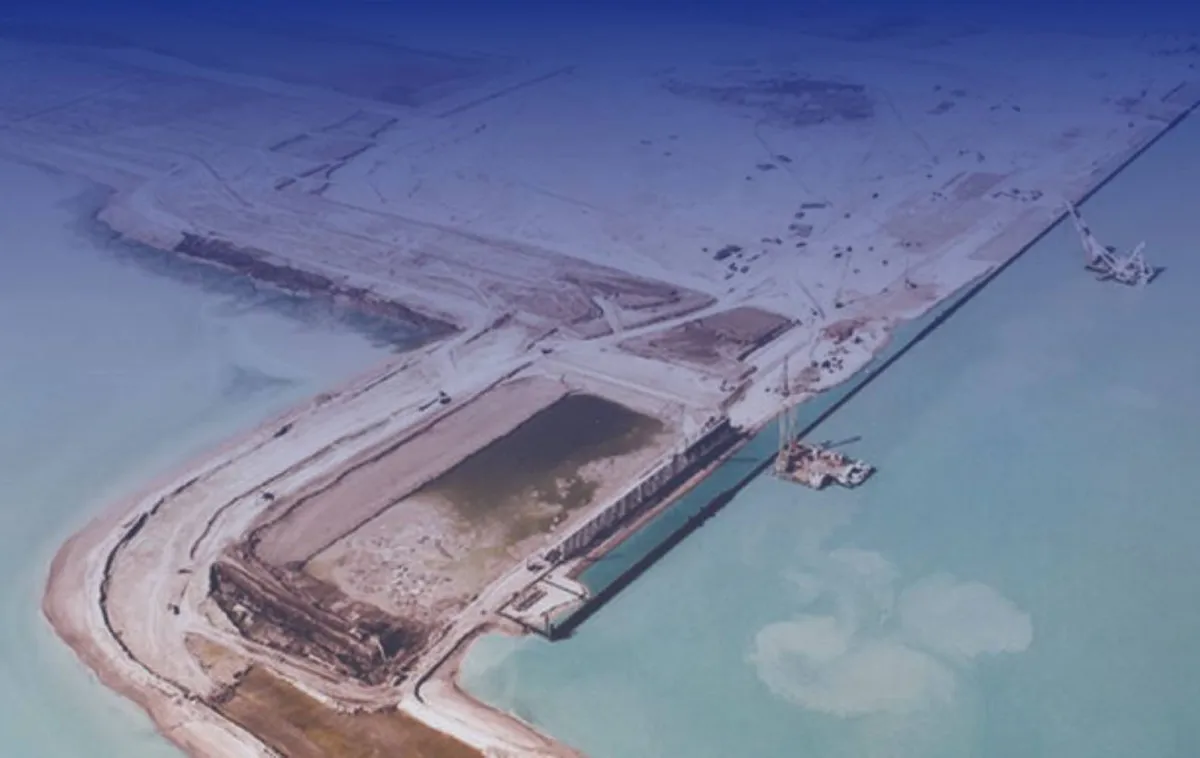 الكويت تنفي حادثا قبالة ميناء مبارك الكبير