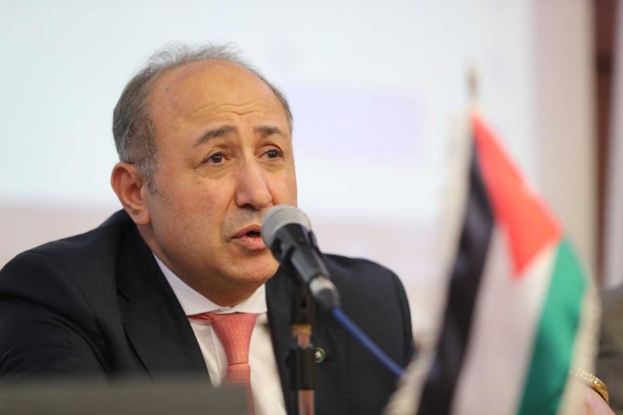 نفاع : لم اسخر من النبي موسى علية السلام 