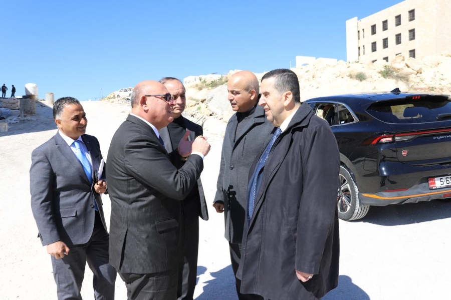 رئيس جامعة البلقاء التطبيقية يلتقي محافظ جرش ويتفقد مشروع كلية جرش التقنية