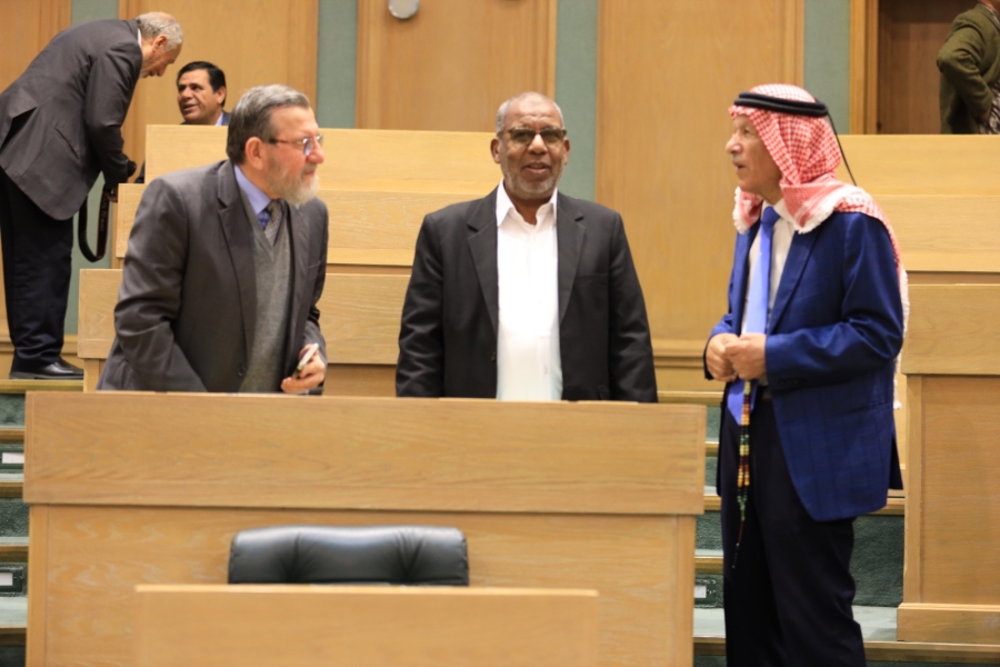 صور ما جلسة النواب هذا اليوم 