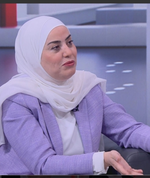 وزيرة التنمية الاجتماعية وفاء بني مصطفى 000  أنموذجا للقياديات الكاريزماتية من النساء