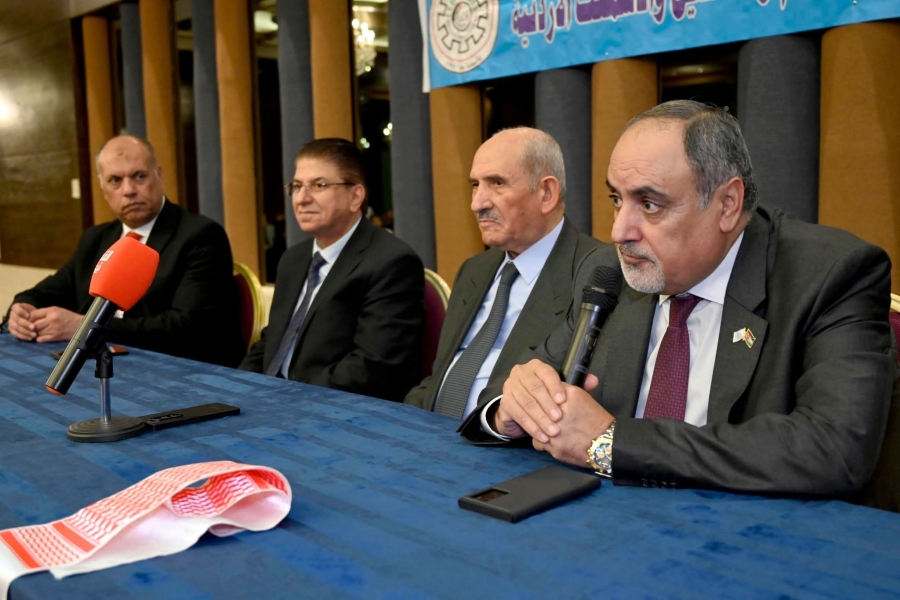 الفناطسة والذنيبات والرواد في اجتماع النقابة العامة للعاملين في المناجم والتعدين والأسمنت (صور)