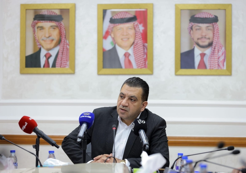 فلسطين النيابية الاحتلال يتحمل تداعيات إغلاق المسجد الأقصى وسنقود حراك برلماني 