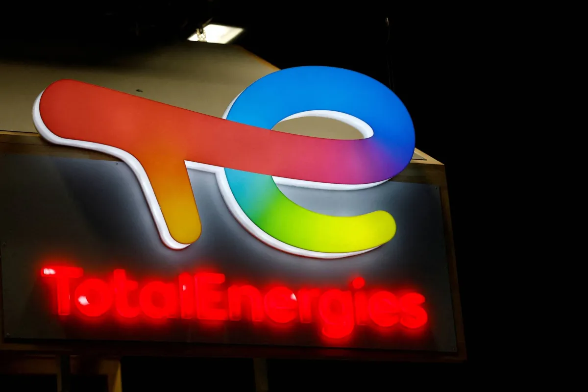 توتال تؤكد استمرار عمليات ساتورب في السعودية رغم توقف جزئي للانتاج