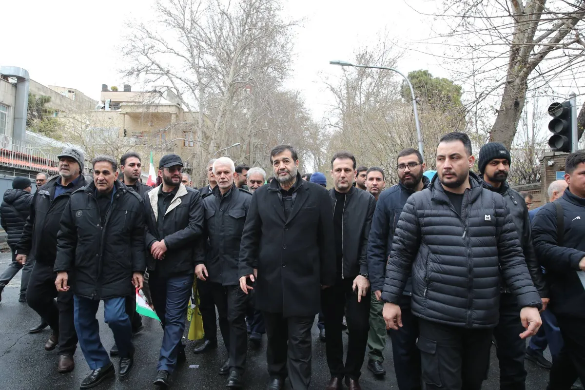 مسؤولون ايرانيون يشاركون في مسيرة يوم القدس بطهران