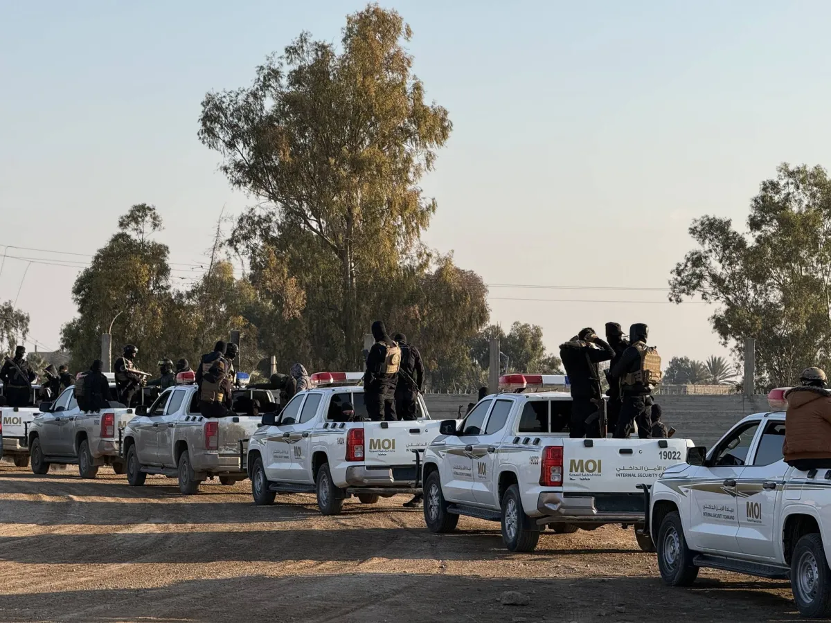 ضبط مستودع اسلحة ضخم واستهداف خلايا داعش قرب الحدود السورية العراقية