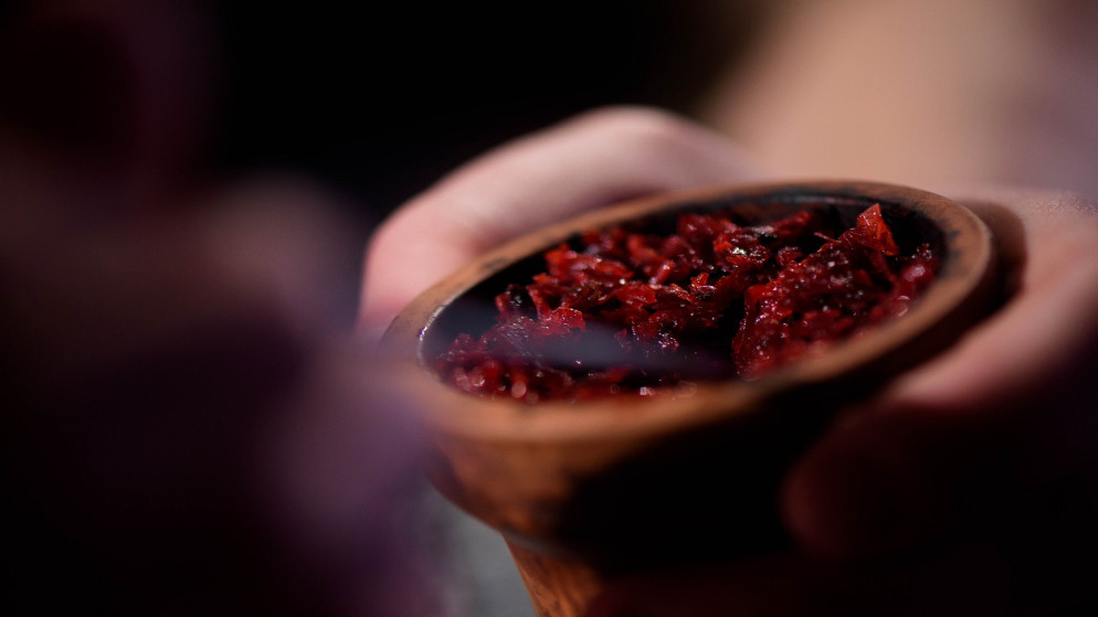 منع بيع المعسل بالفرط في الاسواق المحلية قريبا