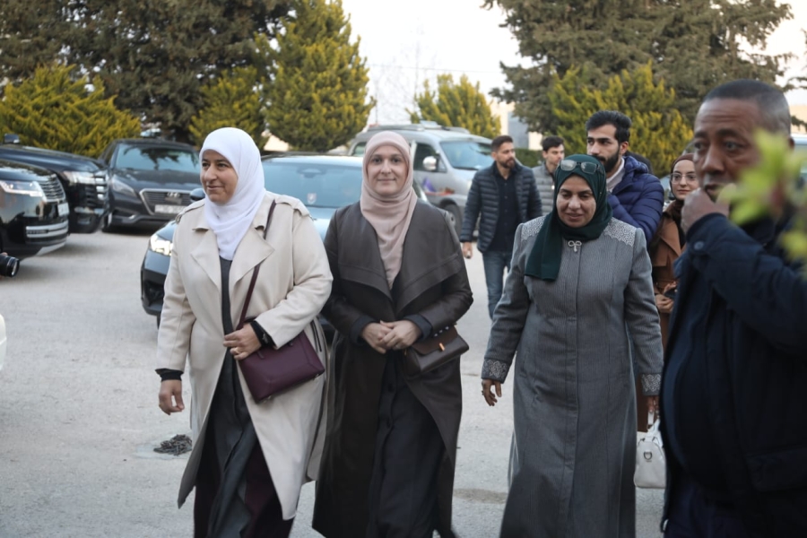 النائب الهميسات يقيم مادبة افطار رمضانية حضرها اكثر من 500 شخصية