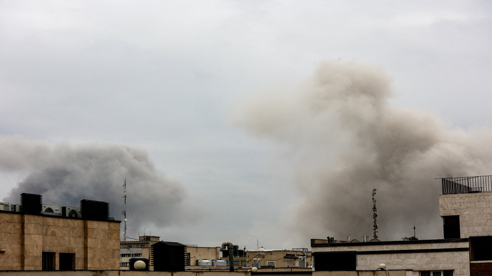 انفجارات تهز طهران وسط تصعيد بين ايران واسرائيل