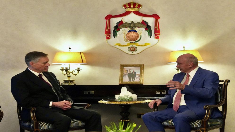 الفايز يحذر من توسع الحرب وتداعياتها على المنطقة