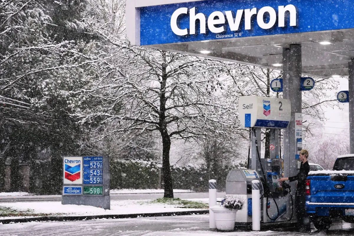 اسعار الديزل في اميركا تقفز فوق 5 دولارات مع استمرار التوترات