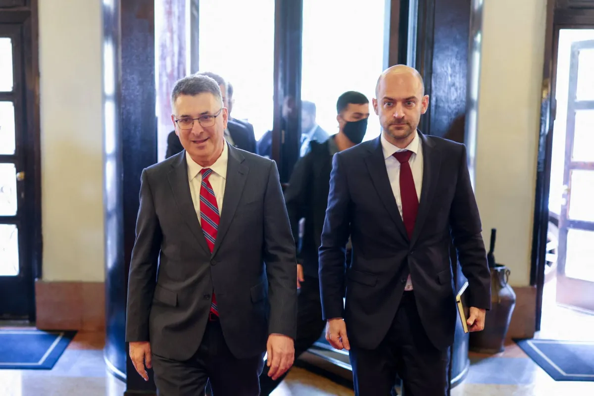 خطة فرنسا لحل أزمة لبنان وإسرائيل: لا اعتراف صريح