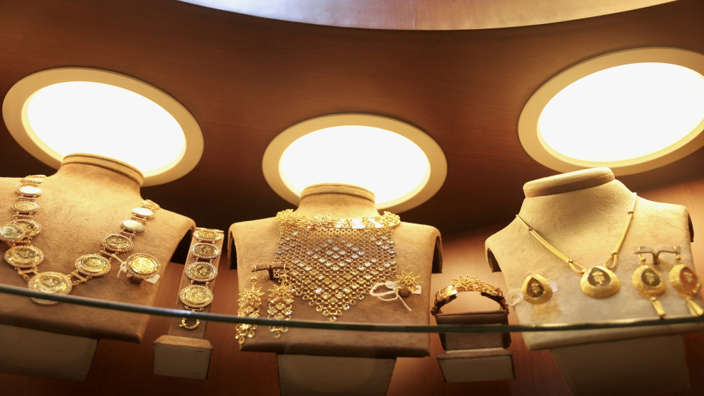 تراجع جديد في اسعار الذهب وعيار 21 ينخفض محليا