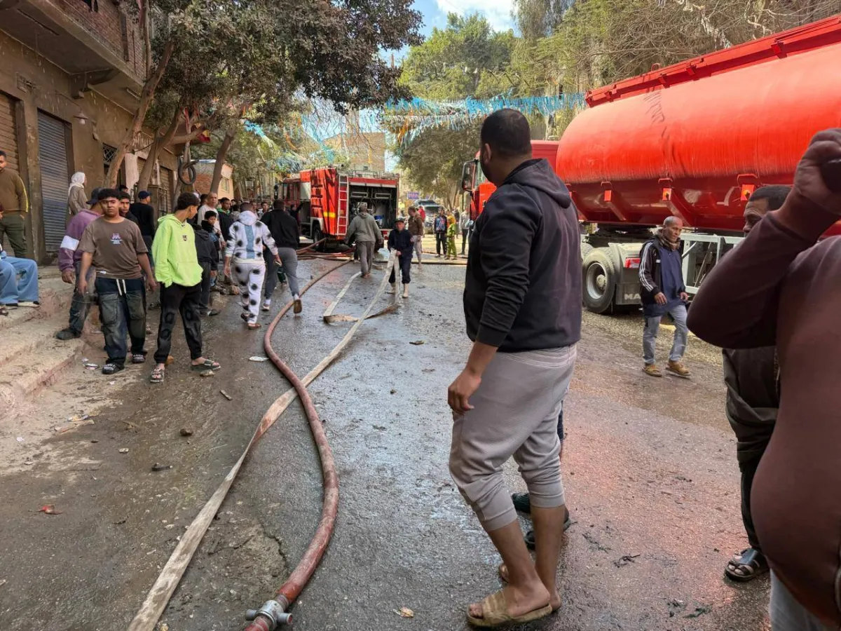 حريق منشاه ناصر يثير الجدل حول اشتراطات البناء بالقاهرة