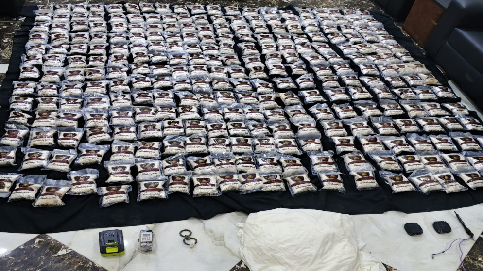 الجيش الاردني يحبط تهريب مخدرات بالبالونات