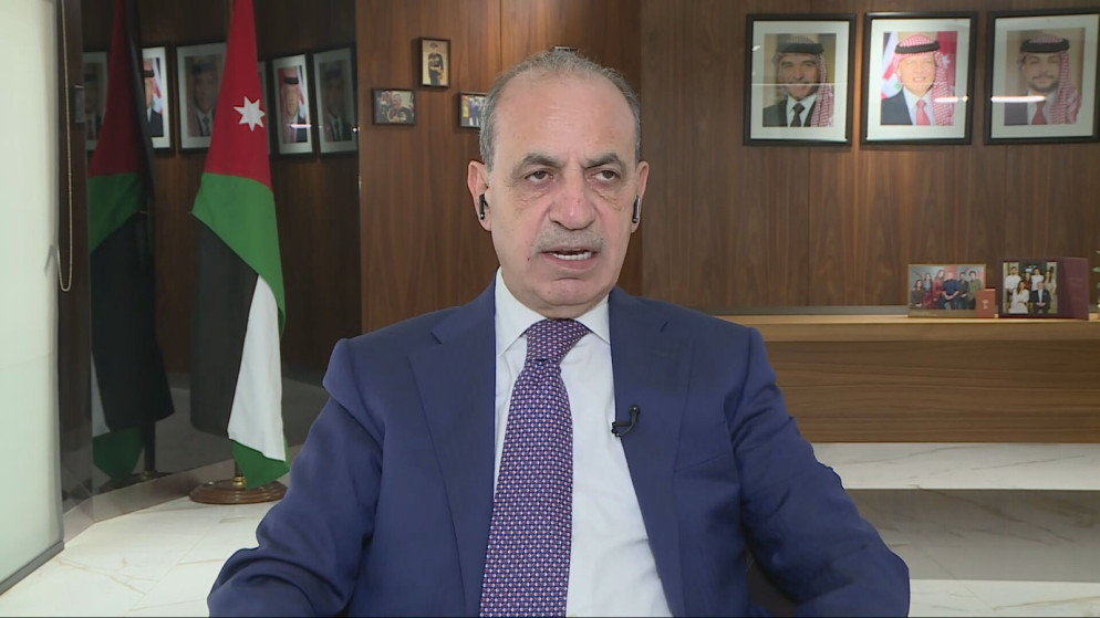 وزير الادارة المحلية يوجه البلديات لمواجهة المنخفضات الجوية