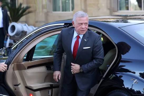 الملك يعود إلى أرض الوطن