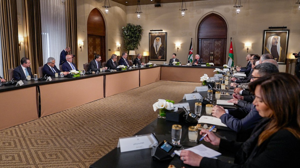 الملك يتسلم توصيات تطوير الجهاز القضائي