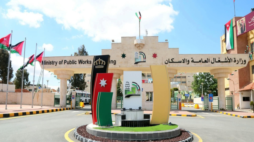 اغلاق وتحويلات مرورية على طريق ايدون عجلون