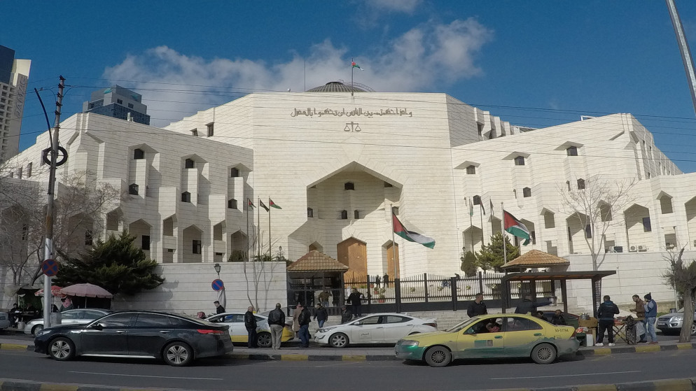 لجنة تطوير القضاء توصي بتعديل اكثر من 200 مادة قانونية