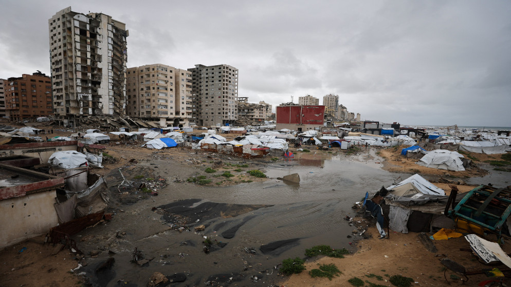 وزير الصحة يحذر: تفشي الاوبئة والقوارض يهدد غزة