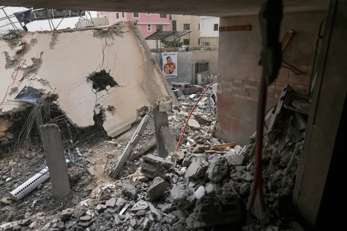 غارات اسرائيلية تستهدف بيروت والجنوب والبقاع وتوقع اصابات