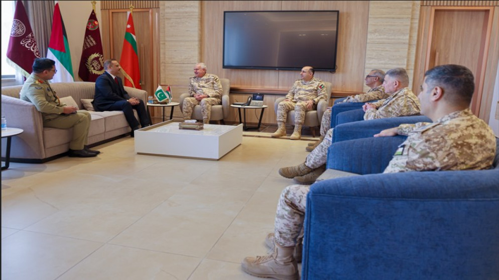 الاردن وباكستان يبحثان تعزيز التعاون العسكري والتدريبي
