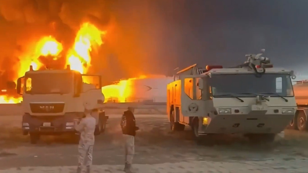 حريق في مجمع القطاع النفطي بالشويخ اثر هجوم بمسيرات