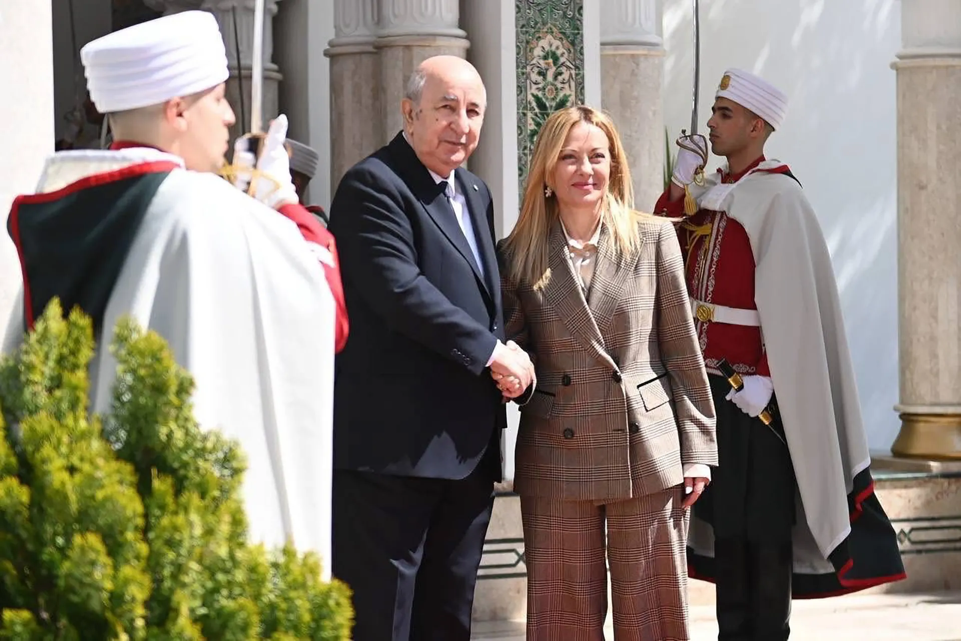 الجزائر في صدارة أسواق الطاقة مع تزايد الطلب العالمي