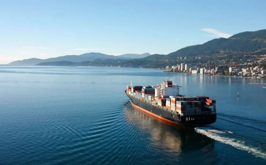 تايوان تعيد توجيه مسارات شحنات النفط من موانئ البحر الاحمر السعودية