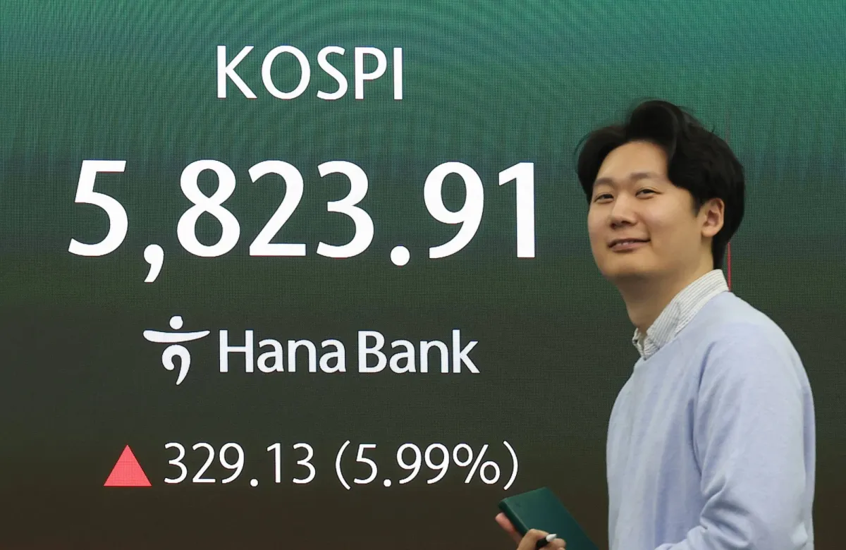 انفراجة هرمز تدفع اسهم اسيا للارتفاع ومؤشر المنطقة يقفز