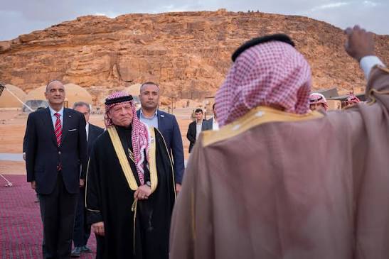 بيان من عشيرة الصويلحيين لمقام الملك