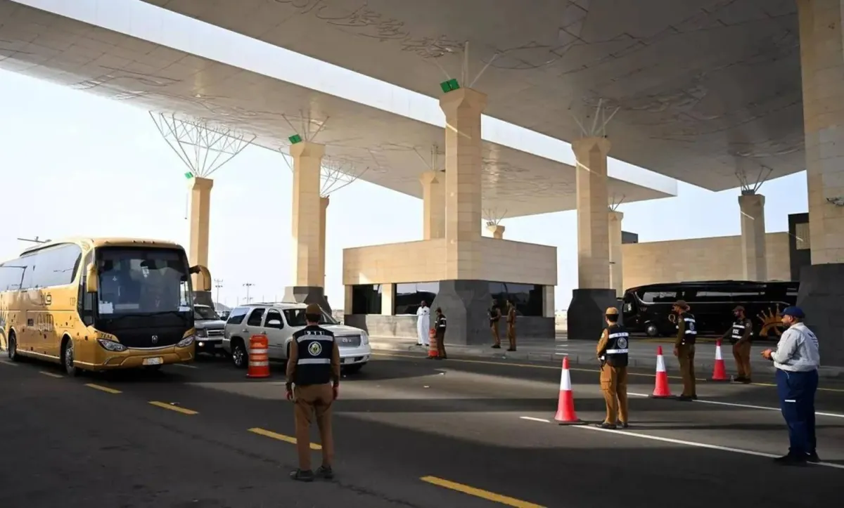 السعودية غرامات مالية لمخالفي انظمة الحج تصل الى 26 الف دولار