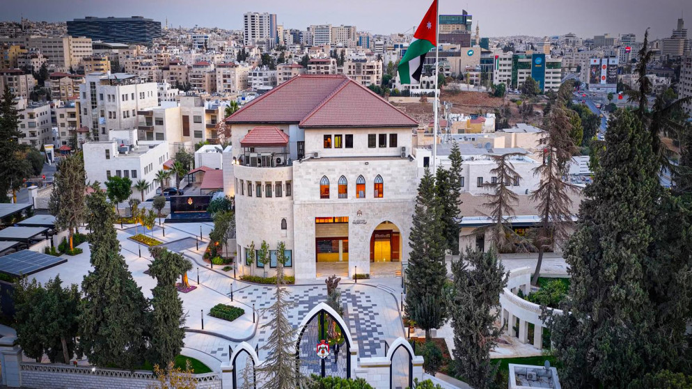 مجلس الوزراء يقر نظام استخدام الوسائل الالكترونية بمعاملات الكاتب العدل